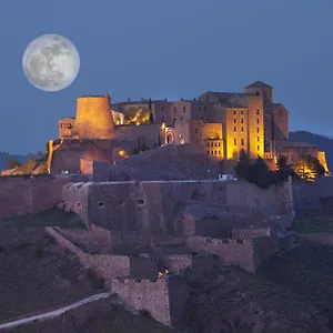 De 4*, Cardona Spain