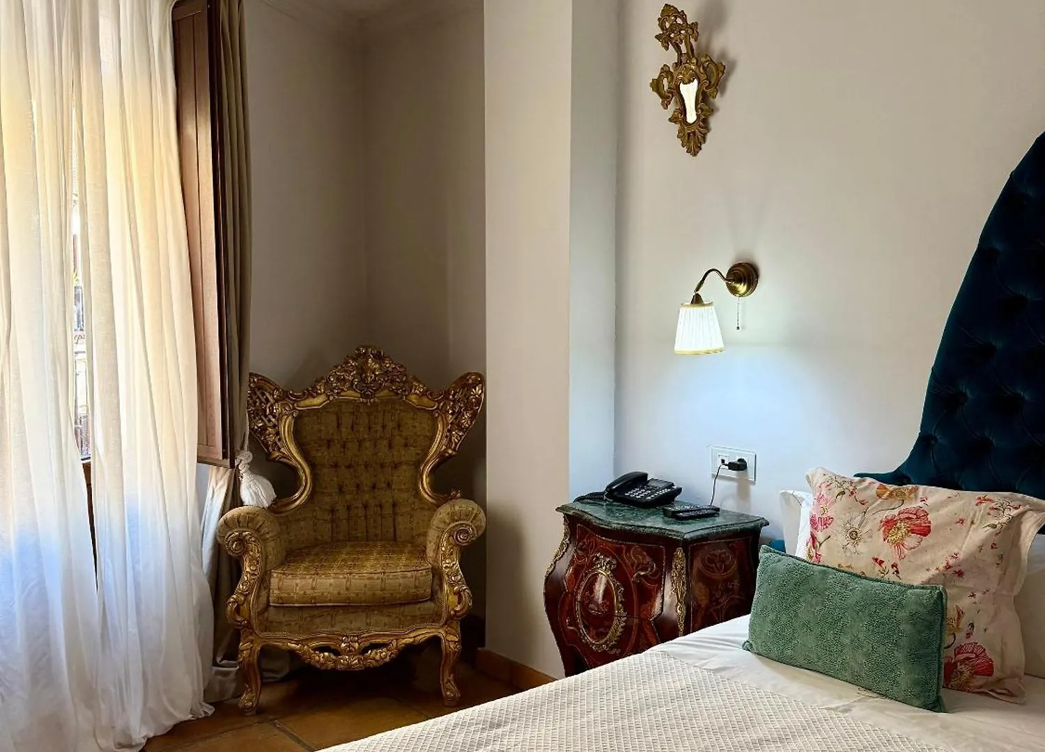 Hotel Convento La Gloria Seville 3*,